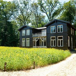 Huis "Holiday"